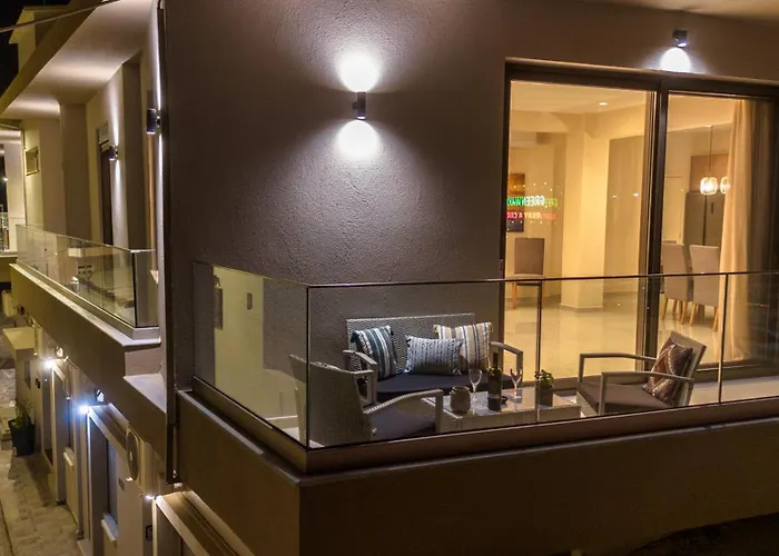 Erato Studio, Next To The Rétino